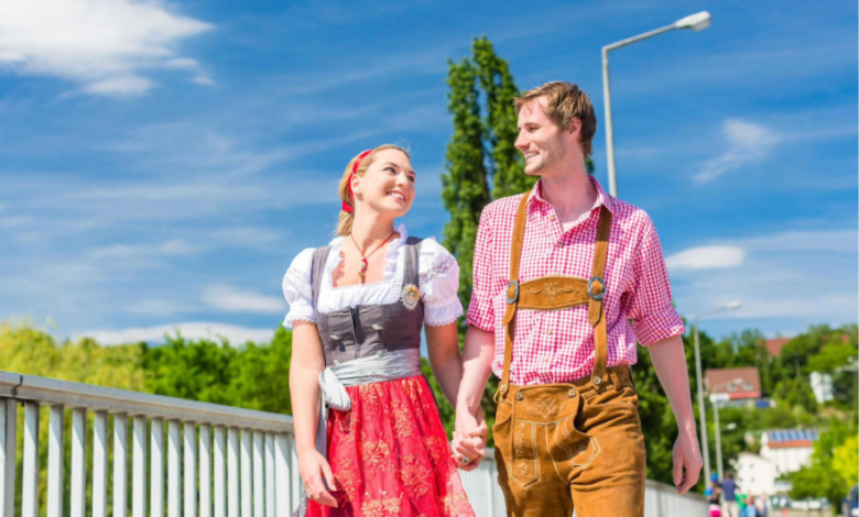 Lederhosen & Dirndl