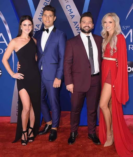 dan and shay wife died